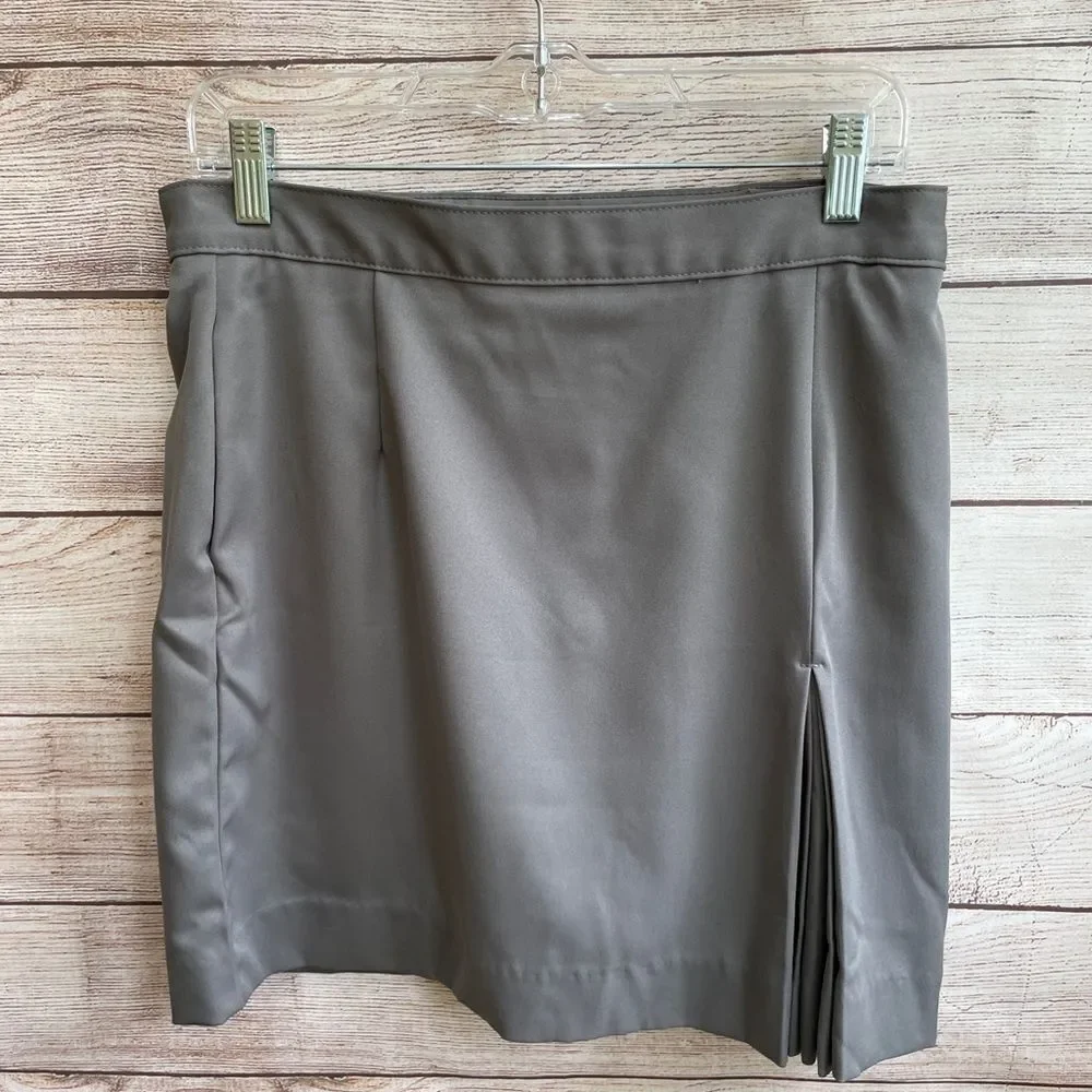 NEW WITHOUT TAGS‎ TWO DENNIS UNIFORM SKORTS